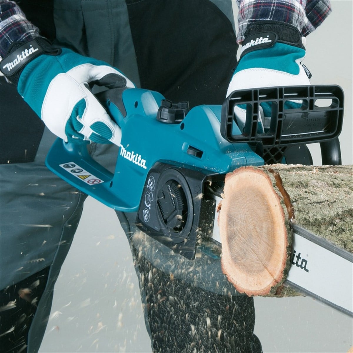 Makita Ağaç Motoru Elektrikli 1800W 40CM