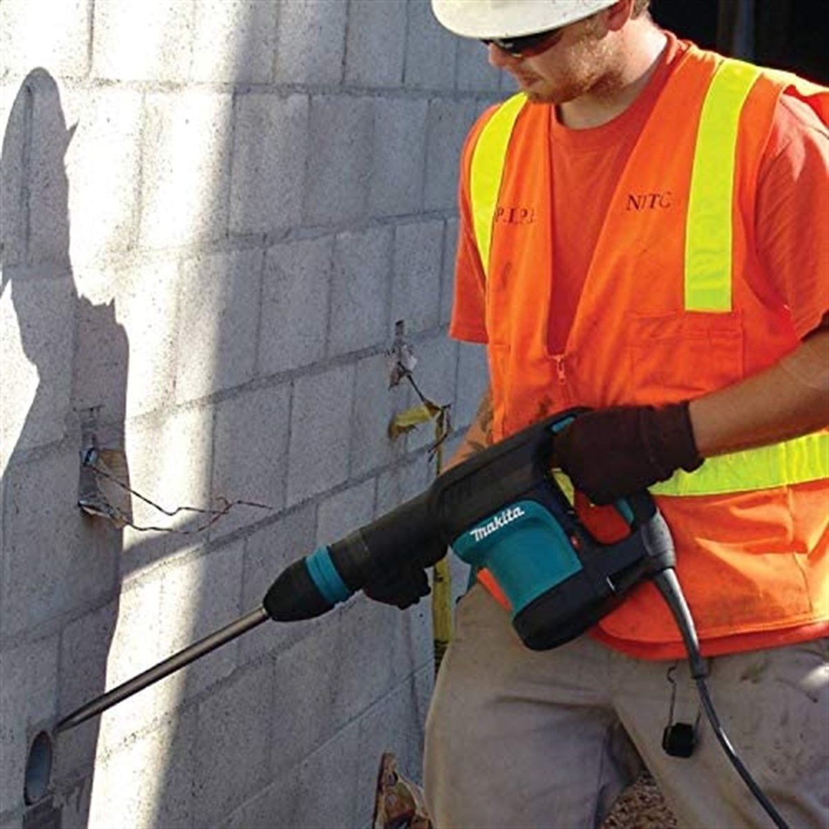 Makita Kırıcı 5.6Kg 11.6J 1100W