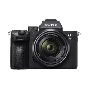 Dijital Kamera SONY Aynasız α7 III ILCE-7M3K KIT + 28-70mm Zoom Lens