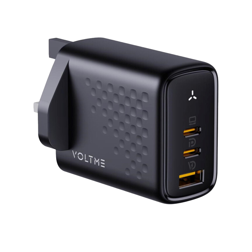 VOLTME Revo V2041V1 UK Siyah 3'lü 67W (PD) GaN Duvar Şarj Cihazı USB-A/2x USB-C