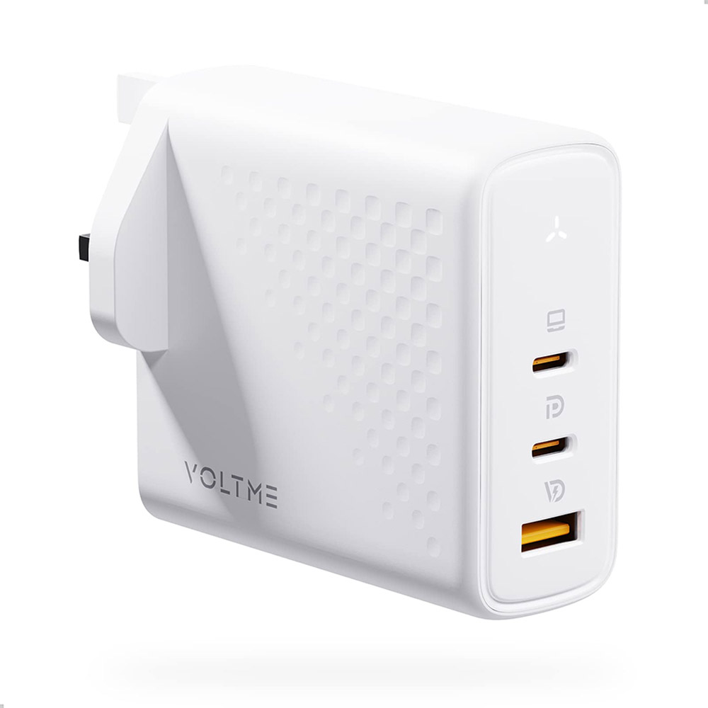 VOLTME Revo V2046 Beyaz UK 3'lü 140W (PD) GaN USB-A/2x USB-C Duvar Şarj Cihazı