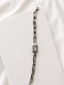Xuping Silver Zirkon Taş Detaylı Zincir Bileklik – Modern Kadın Silver Bileklik