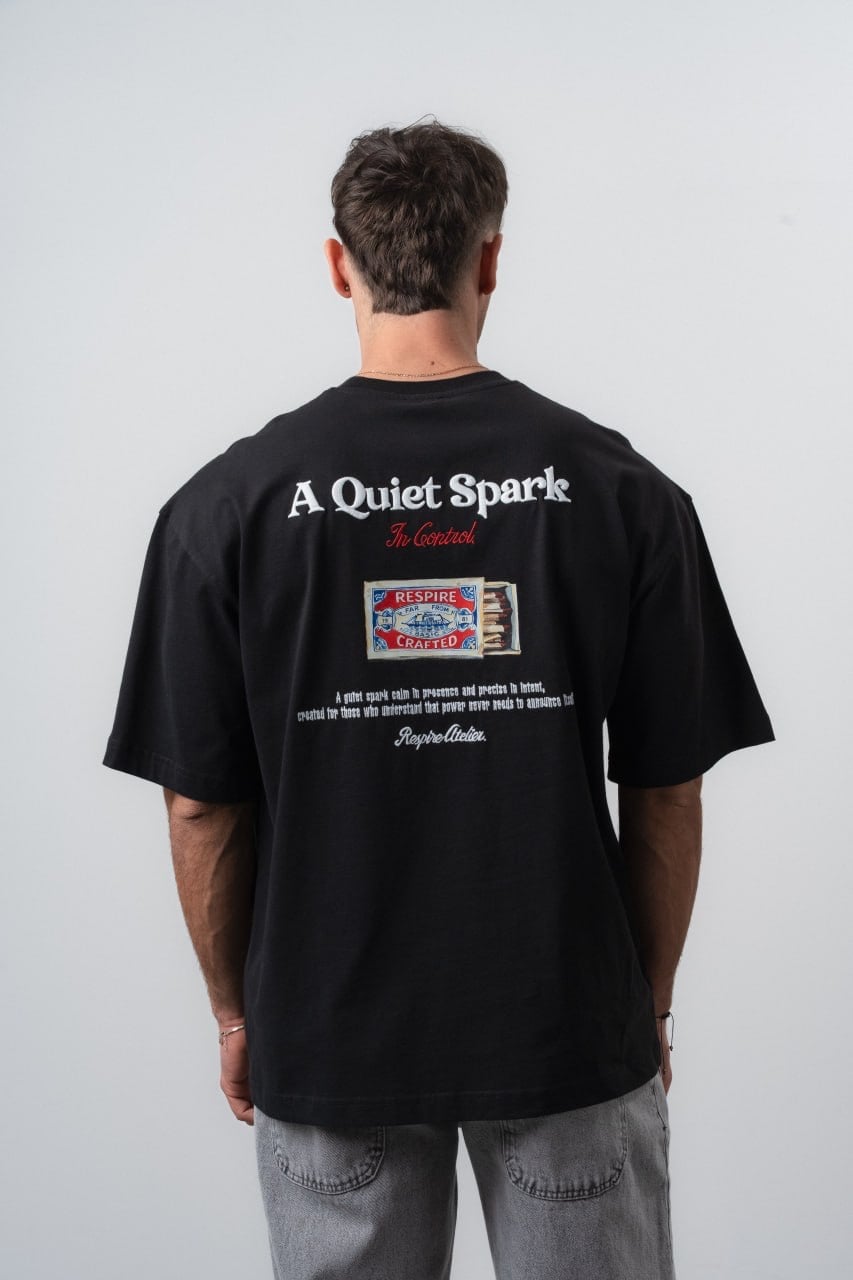 Spark Kibrit Nakiş & Baskili Siyah Tshirt