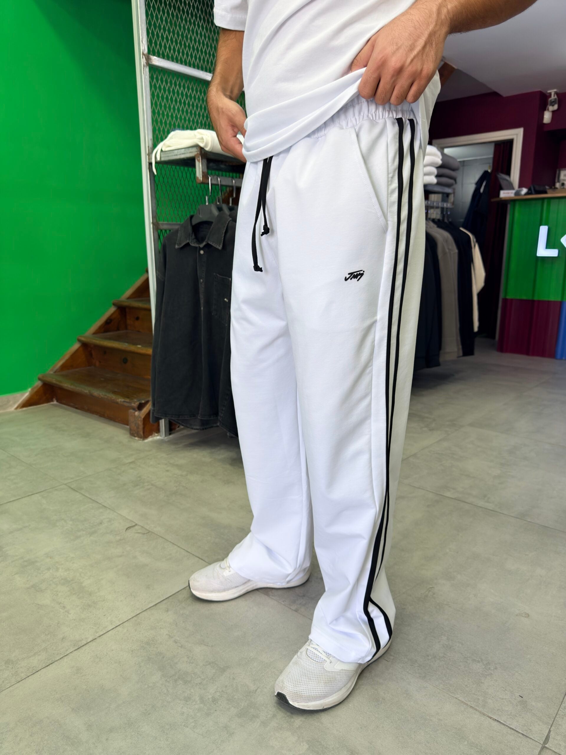 Baggy Fit Jj Şeritli Beyaz Eşofman