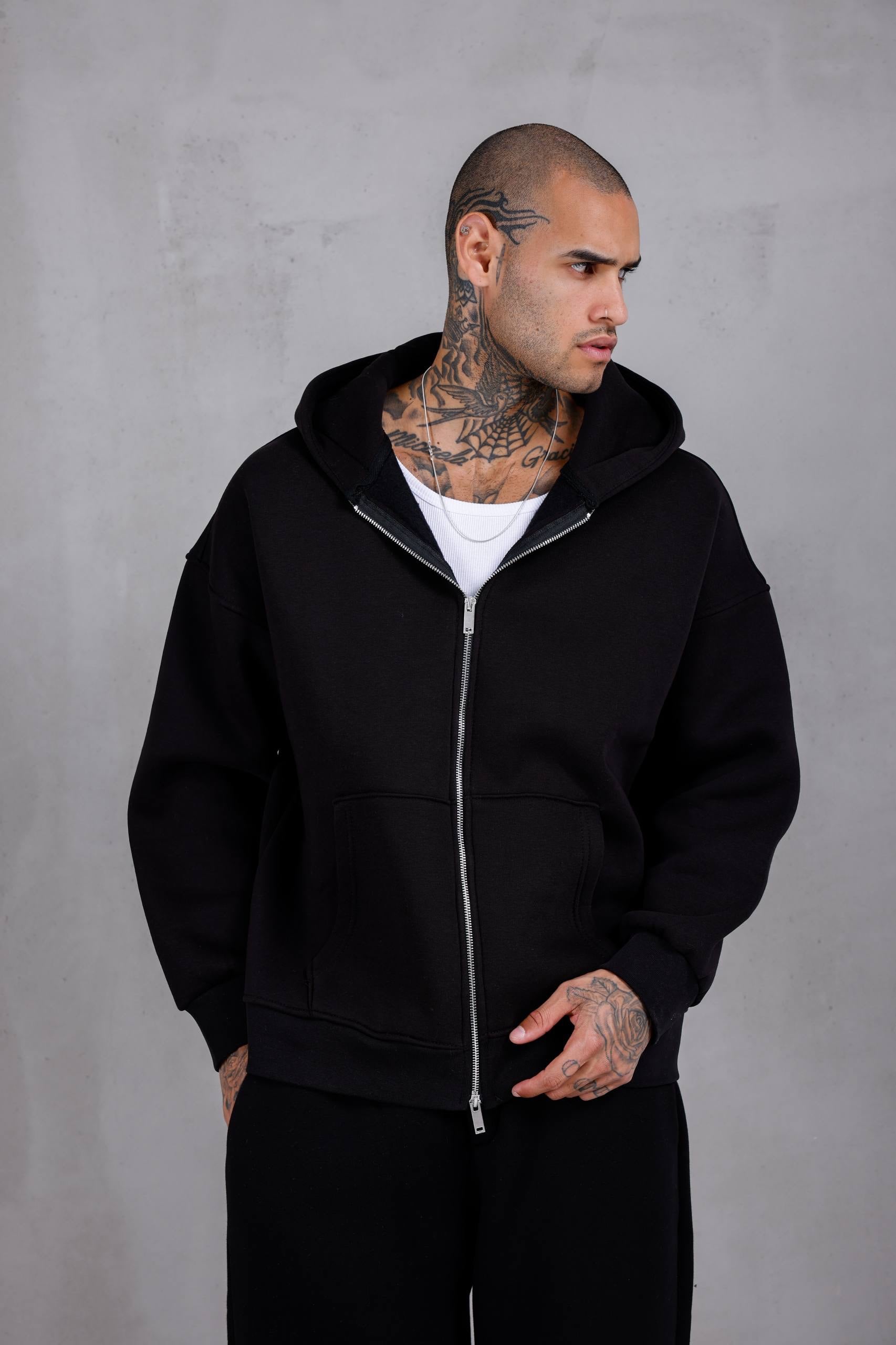 Basic Fermuarli Siyah Hoodie