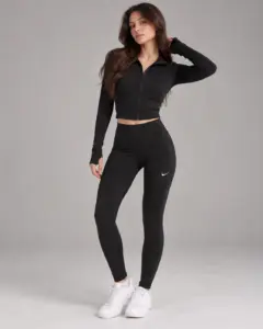 Nike Tayt
